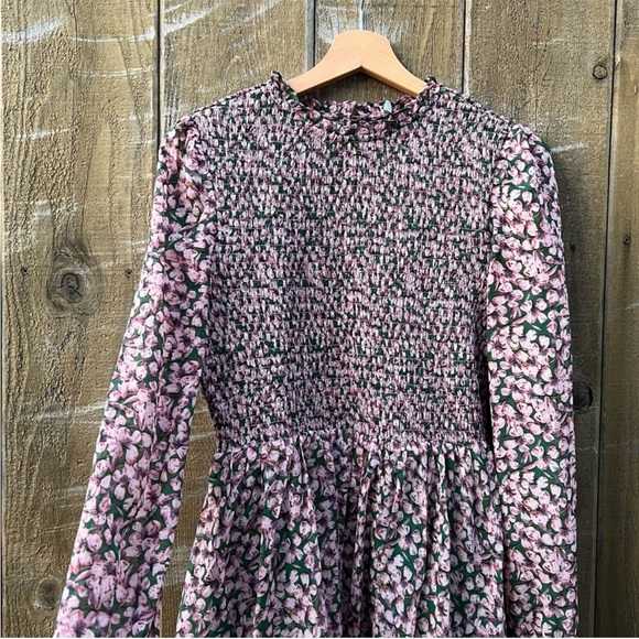 Green and Pink Floral Smocked Longsleeve Babydoll Dress 🌿 - Picture 5 of 12